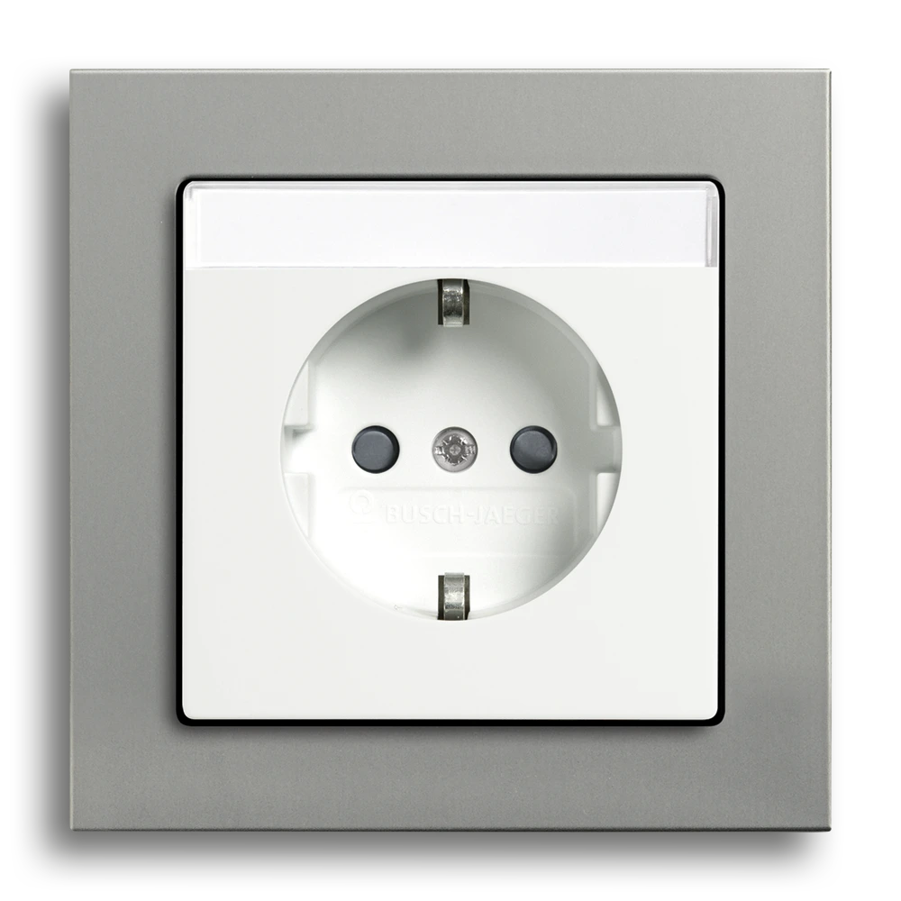 SCHUKO® socket outlet with labeling field