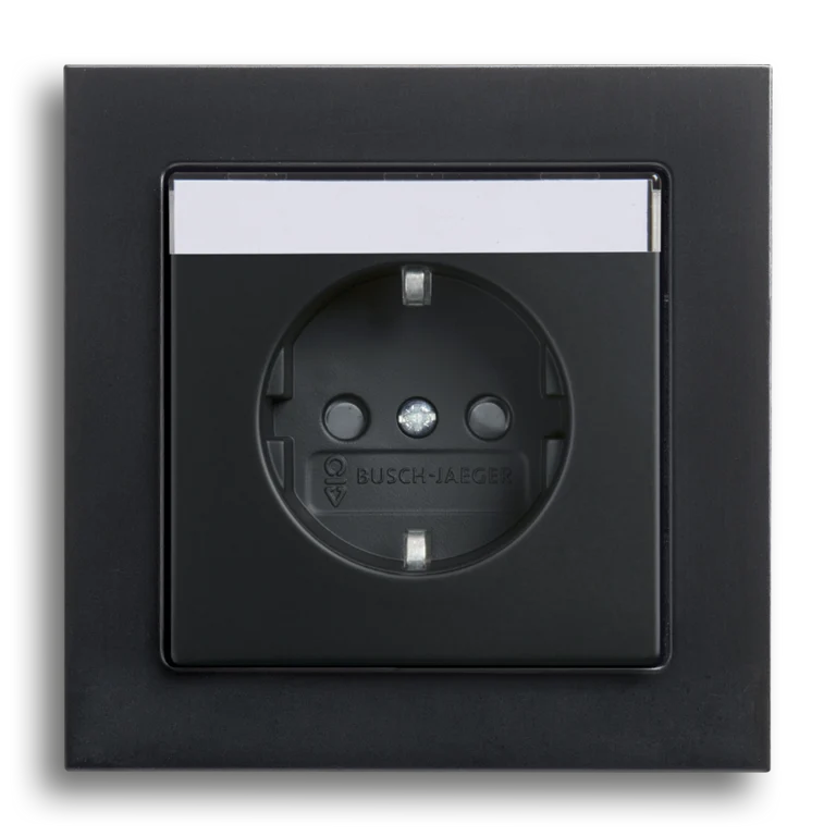SCHUKO® socket outlet with labeling field