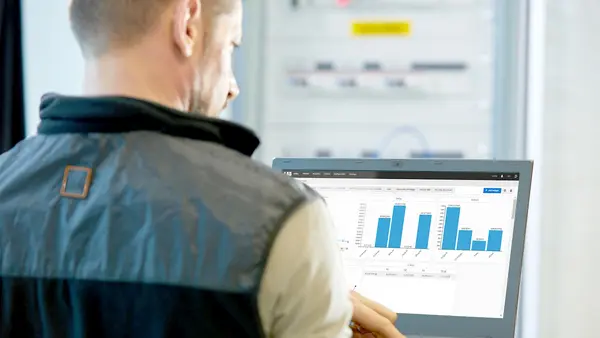 Energiemanagement optimieren mit ABB System pro M compact® InSite