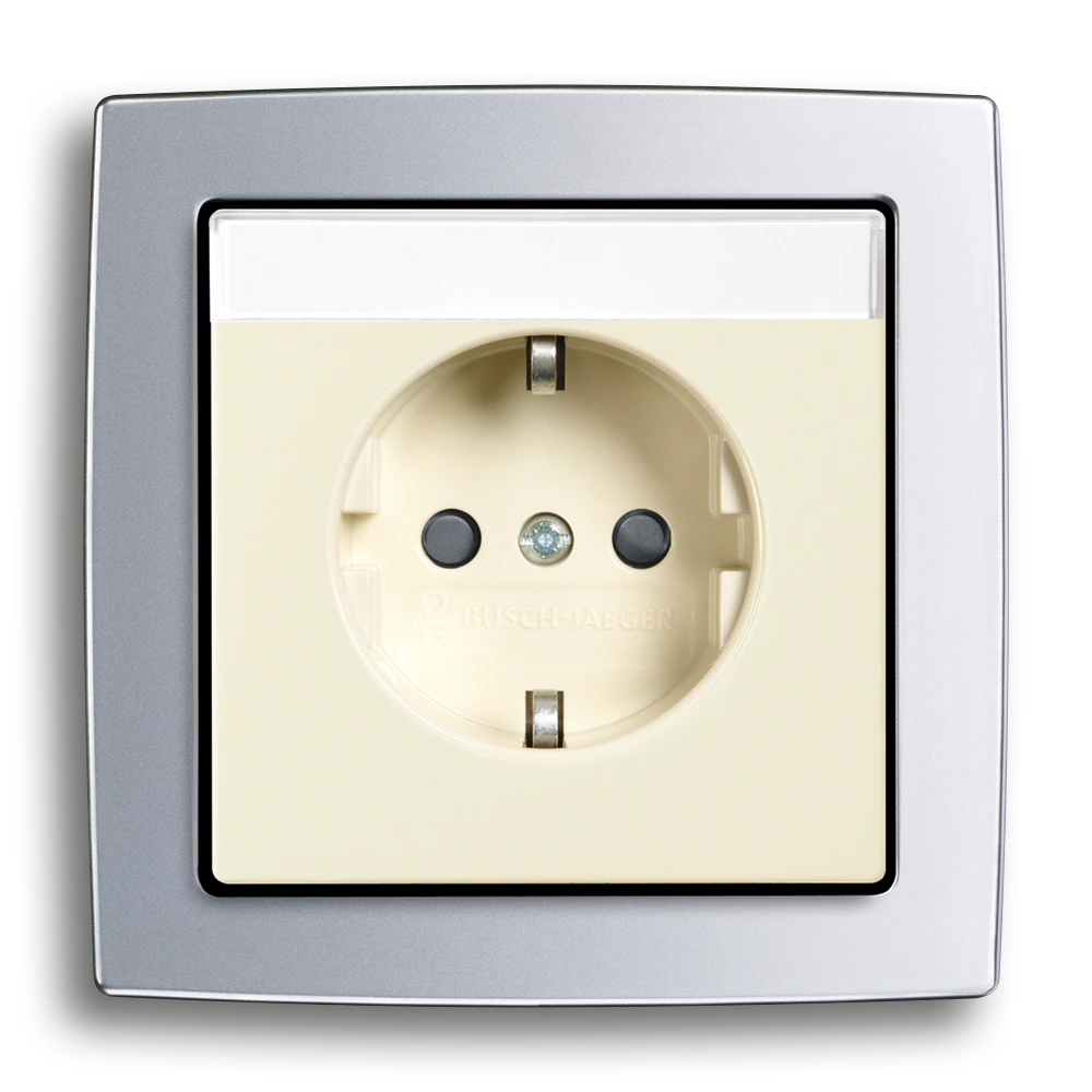 SCHUKO® socket outlet with labeling field