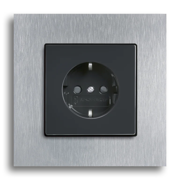 SCHUKO® socket outlet Safety+